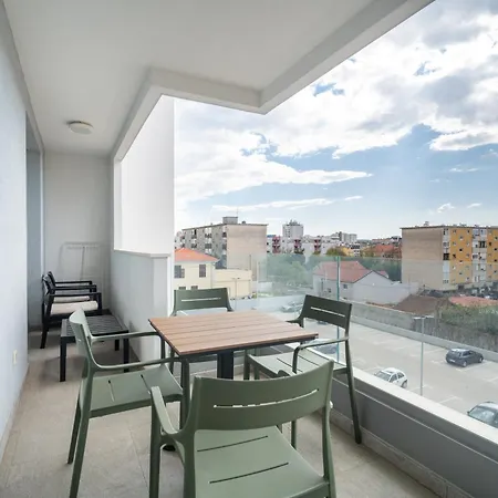 Lucent Escape Apartman Zára